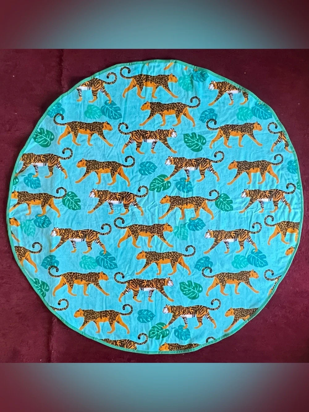 Adorable Round Leopard Beach Towel